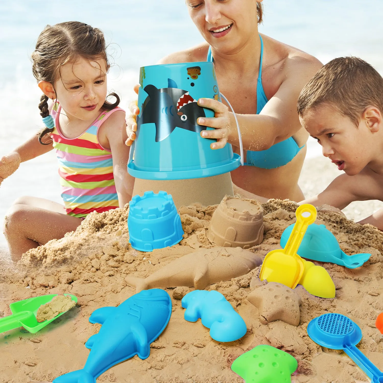 18 PCS Shark Sand Toys for Kids