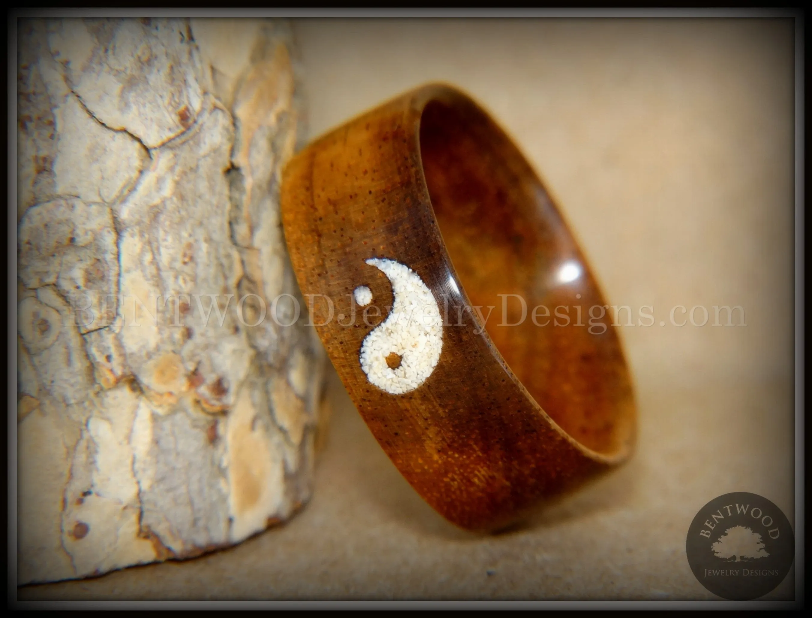 Bentwood Ring - "Yin Yang" Hawaiian Koa Wood Ring with Yin-Yang Symbol Beach Sand Inlay