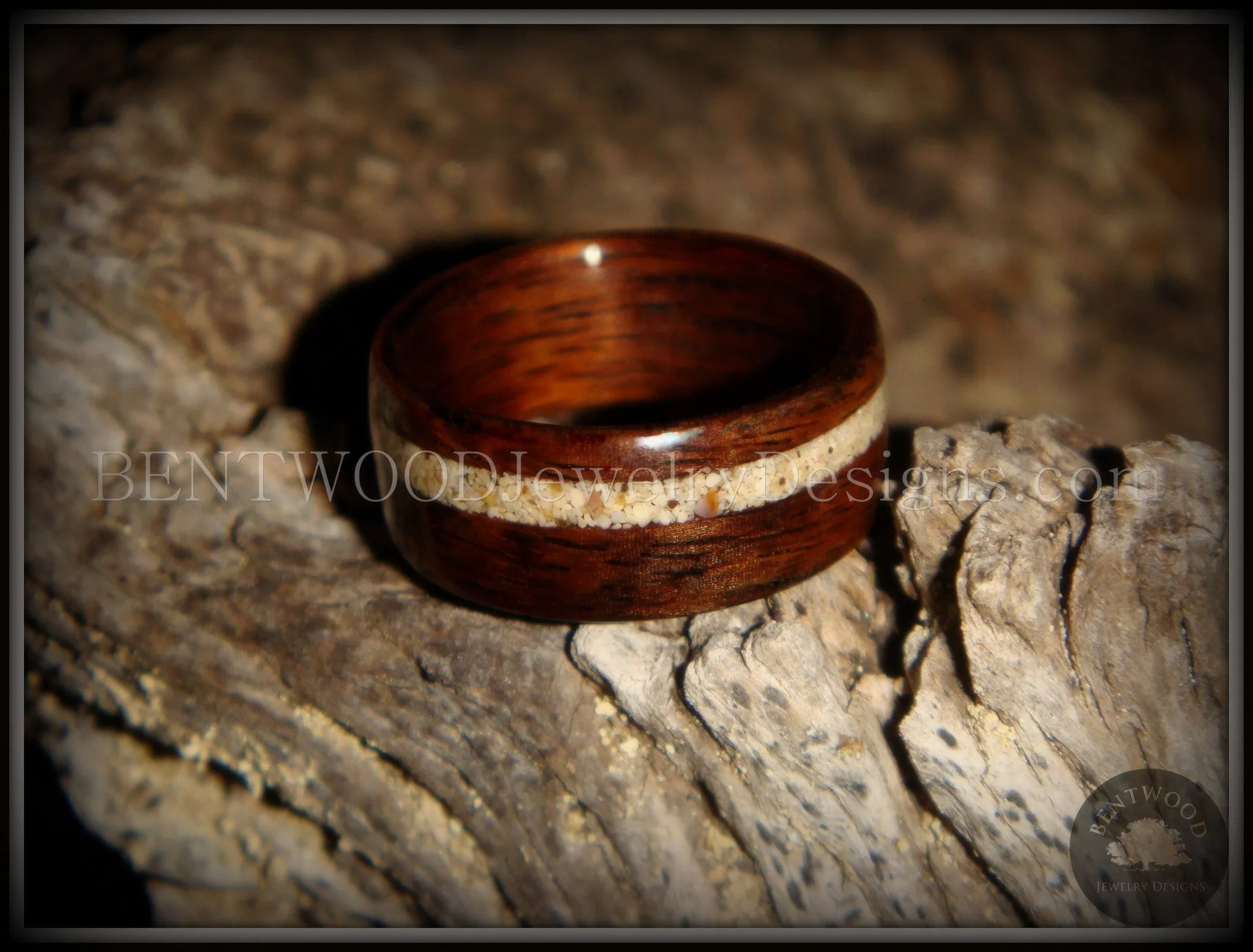 Bentwood Ring - Rosewood with Hawaiian Beach Sand Inlay