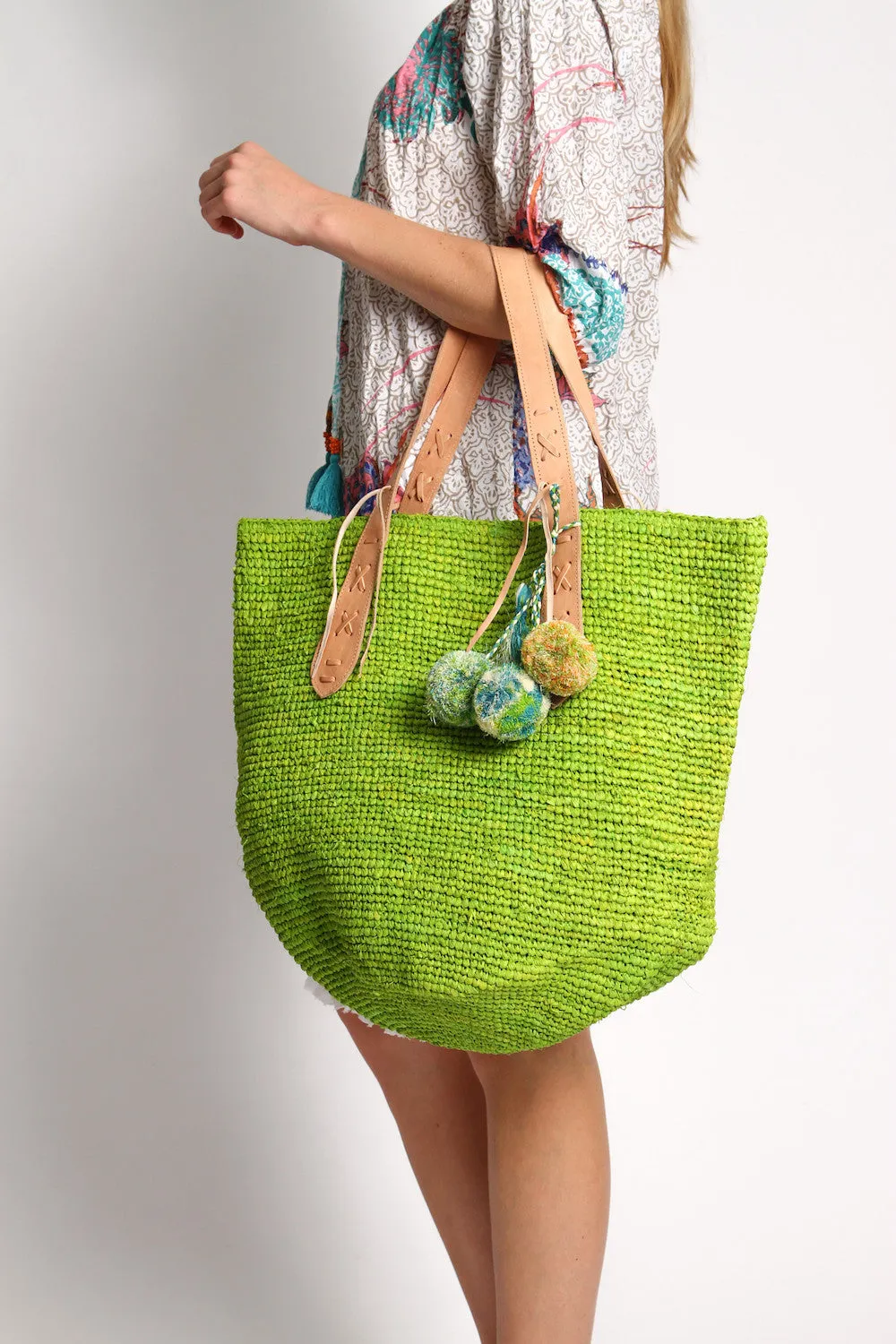 Bondi Raffia Beach Bag in Lime