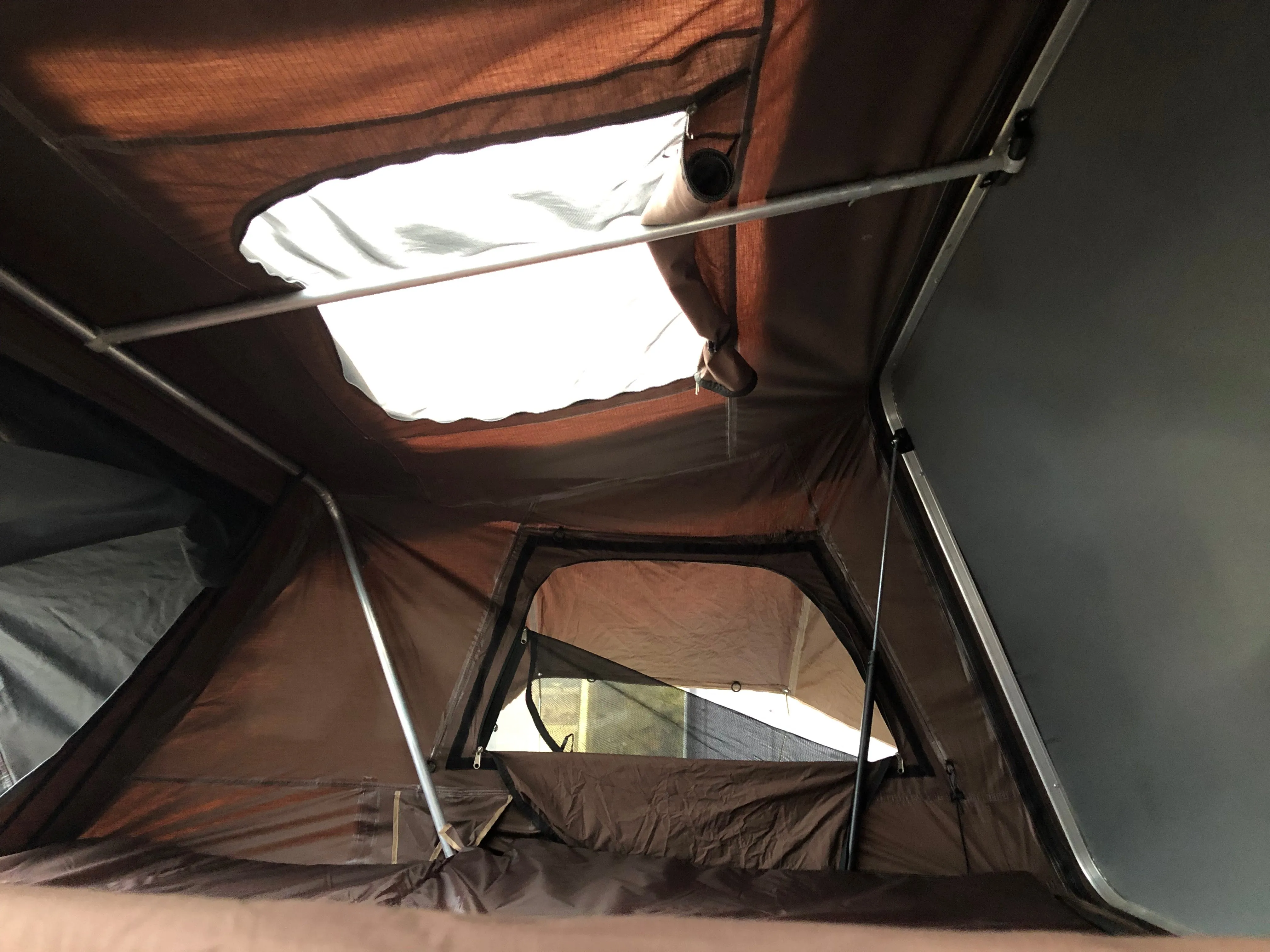 Delta 4 Person Hardshell "USED TENT"