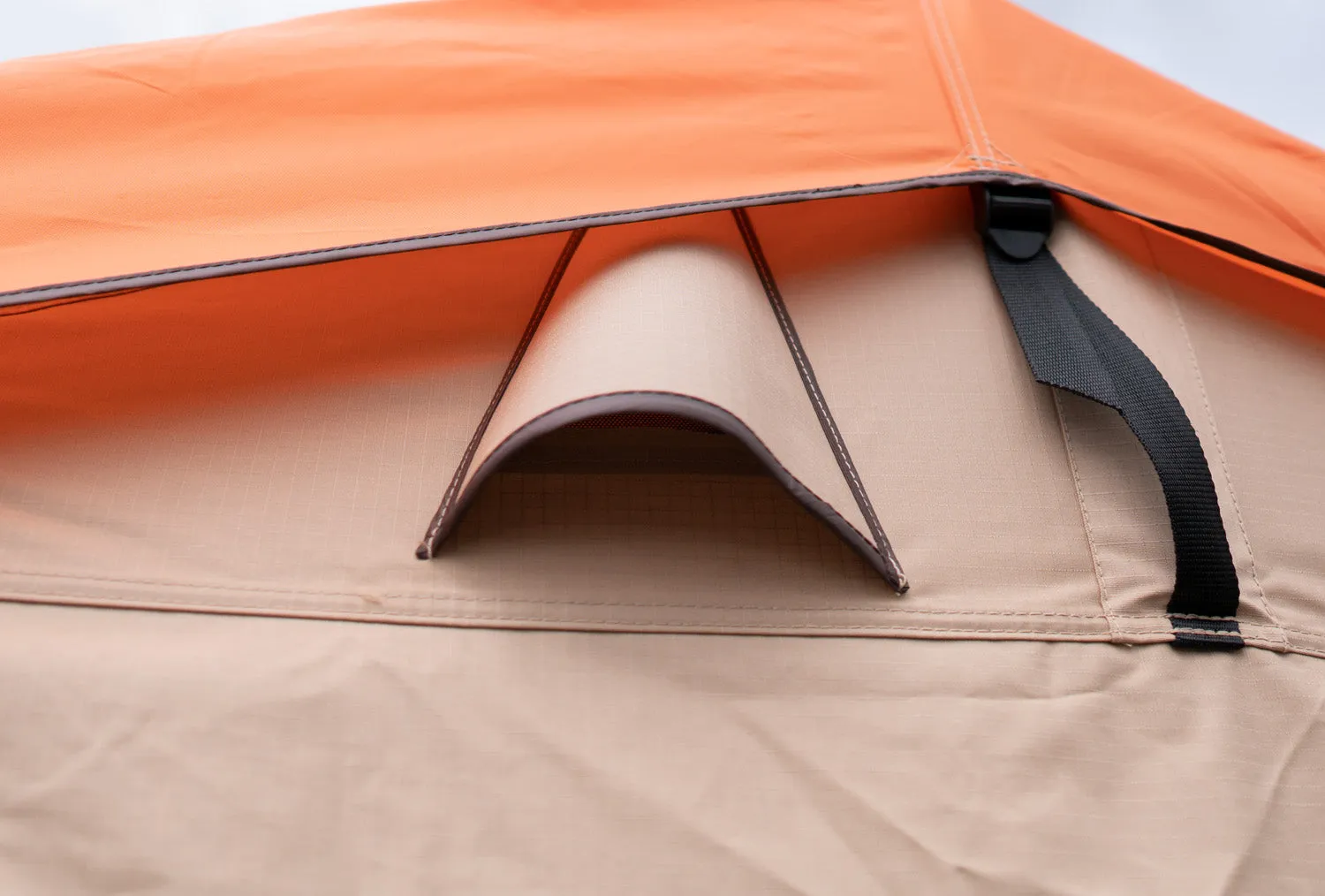 Mesa 4 Person “ROUGHNECK"