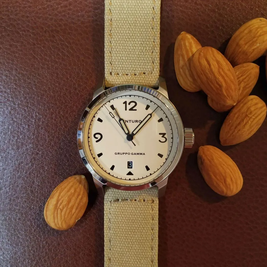 Venturo Field Watch #1 by&nbsp;Gruppo&nbsp;Gamma - Cream&nbsp;Dial
